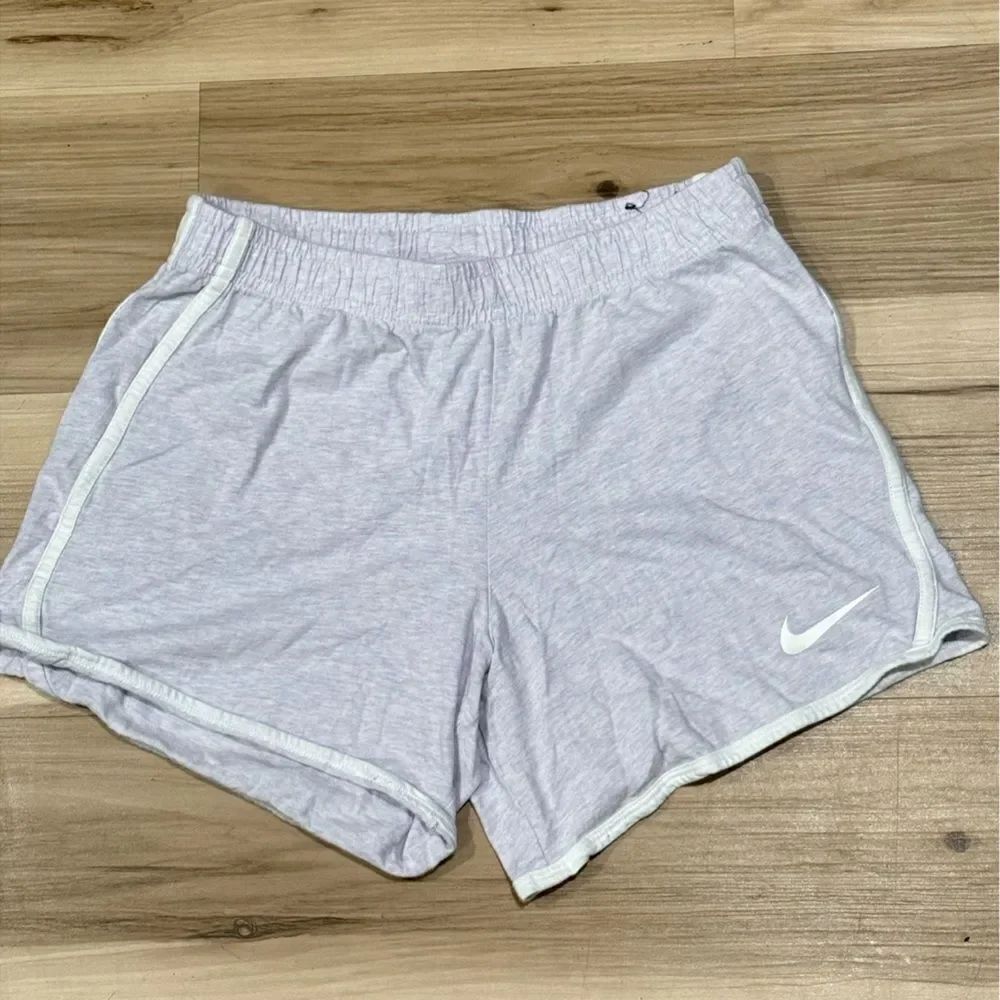 Nike Lavender Purple Athletic Shorts Girls XL